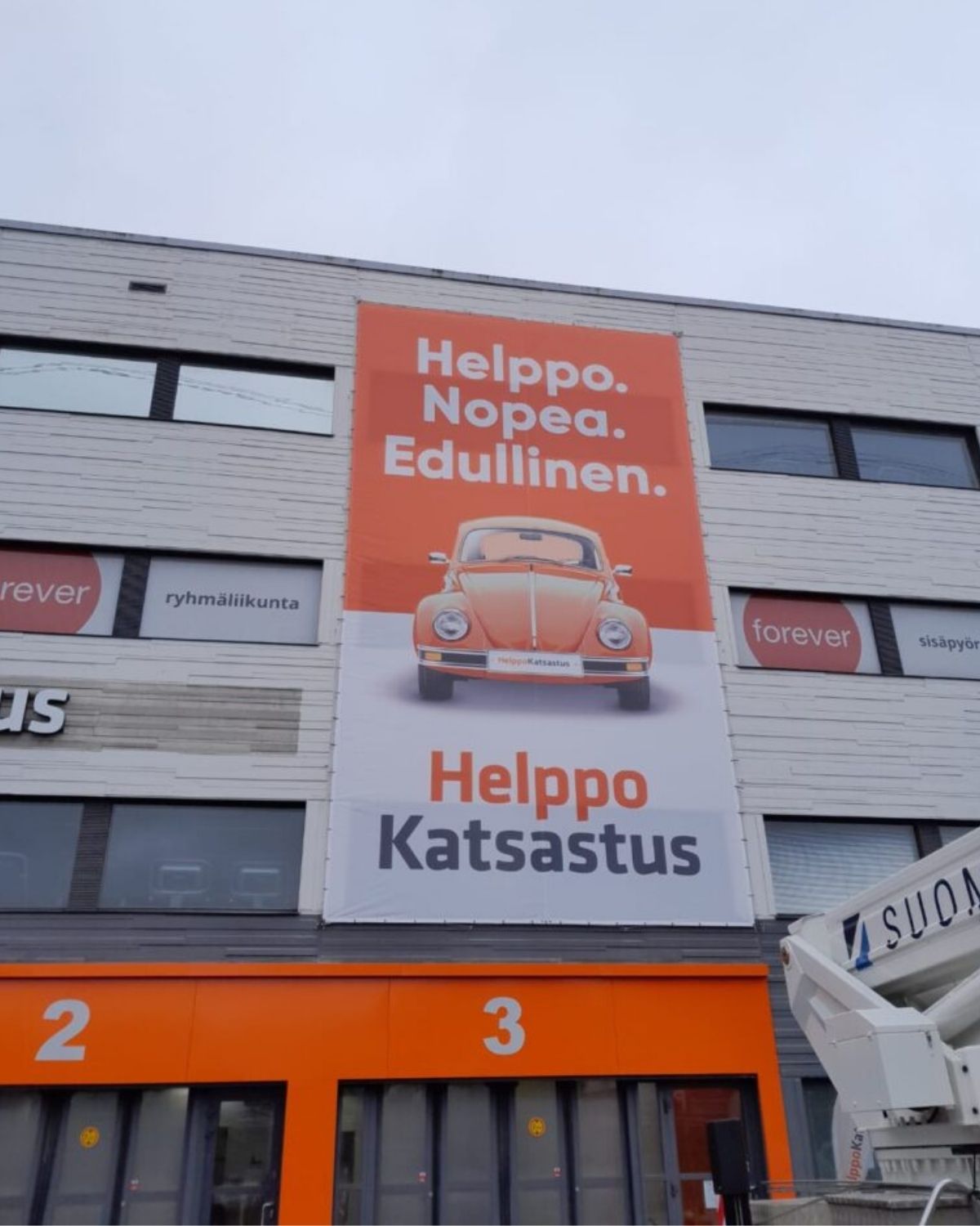 ulkomainosbanderolli (1)